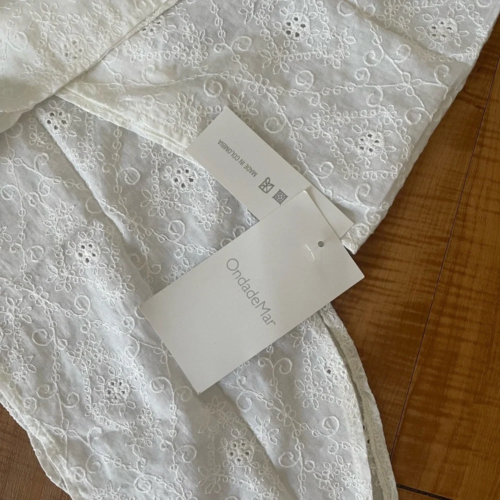 OndadeMar Eyelet Cotton Scarf BNWT